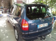Prodavam Opel Zafira 2001 Godina