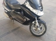 Prodavam Motor Piaggio X8-05
