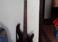 Bas Gitara I Pojacalo Samo Za 18000 Den.