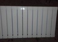 Prodavam Italijanski Skoro Nov Radijator So 12 Reb
