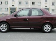 Prodavam Odlicna Fiat Albea -full- Neuvezena 