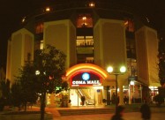 Se Prordava Trgovskiot Cenatr Coma Mol Struga