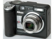 Prodavam Nikon Coolpix P50 8.2 Mpx Za Delovi