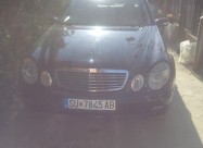 Mercedes E200