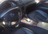 Mercedes E200
