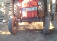 Se Prodava Traktor 551
