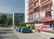 Se Izdava Dukan Vo Rasadnik 