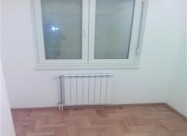 Se Iznajmuva Prazen Trosoben Stan Za Kancelarii Vo