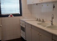 Се изнајмува 60м2 стан до Универзална сала