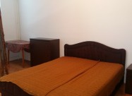 Се изнајмува 60м2 стан до Универзална сала