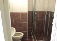 СЕ ИЗДАВА ДВОСОБЕН СТАН ВО АЕРОДРОМ