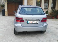 Mercedes Benz B200