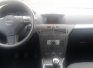 Opel Astra 1.6 105 Ks + Plin