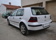Se Prodava Golf 4