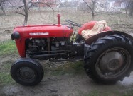 Prodavam Traktor!!