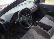 Peugeot 605 