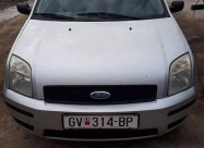 Се продава Frord Fusion по поволна цена, одлично с