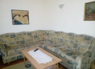 Аголна гарнитура