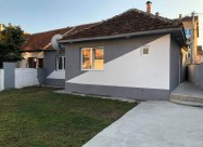 Se Prodava Kuka 337m2 Blizu Centar