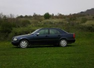Prodavam Mercedes C 180 