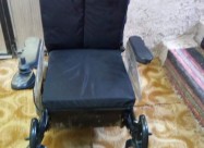 Инвалидска моторна количка