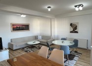 Modern Apartment – Central Location With Quiet Sur