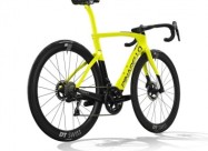 2025 Pinarello Dogma F Dura Ace Di2 - Aurik Yellow
