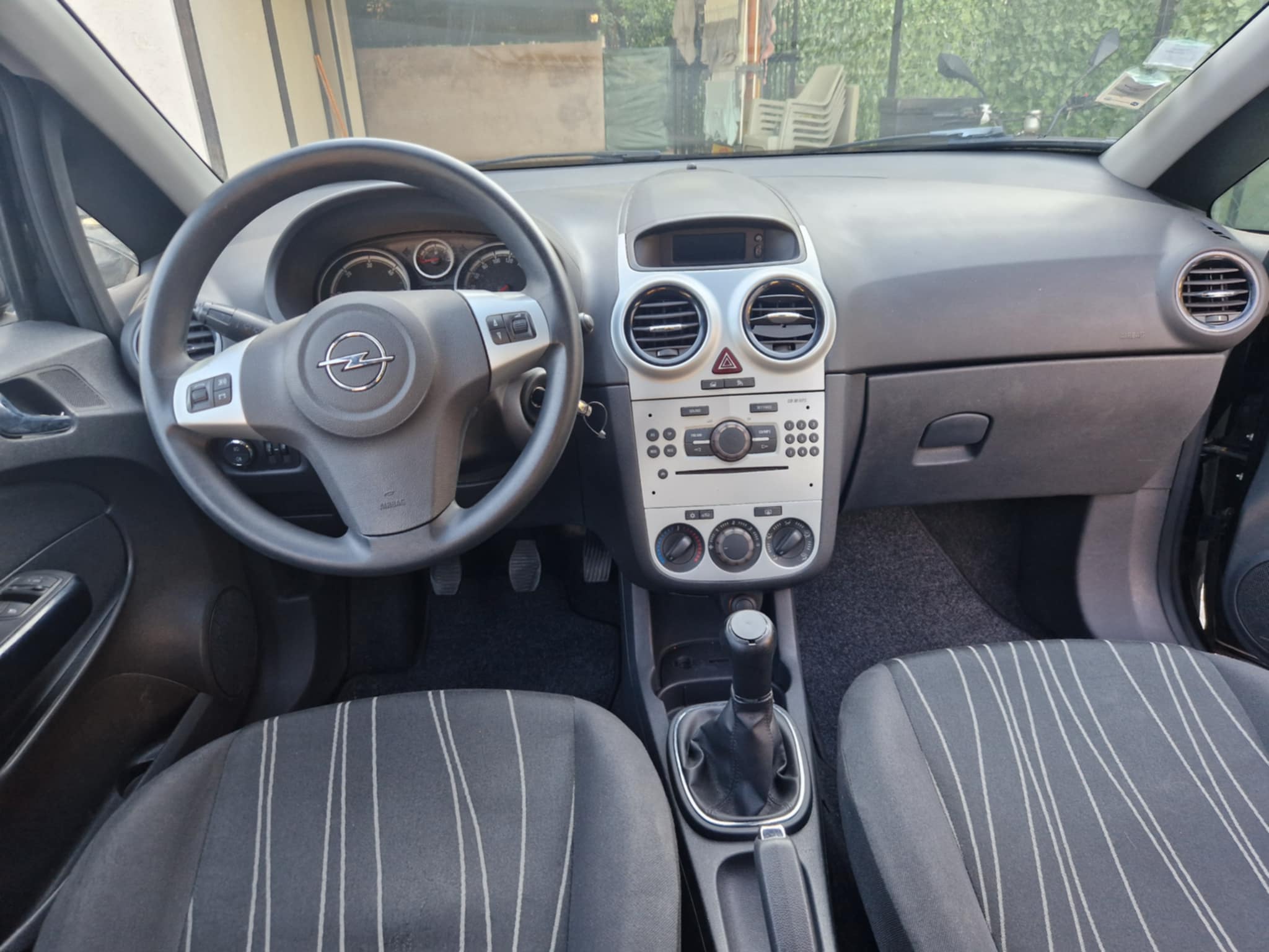 Opel Corsa D 1.3 Cdti 75ks. 1 Boja Klima 2010g.